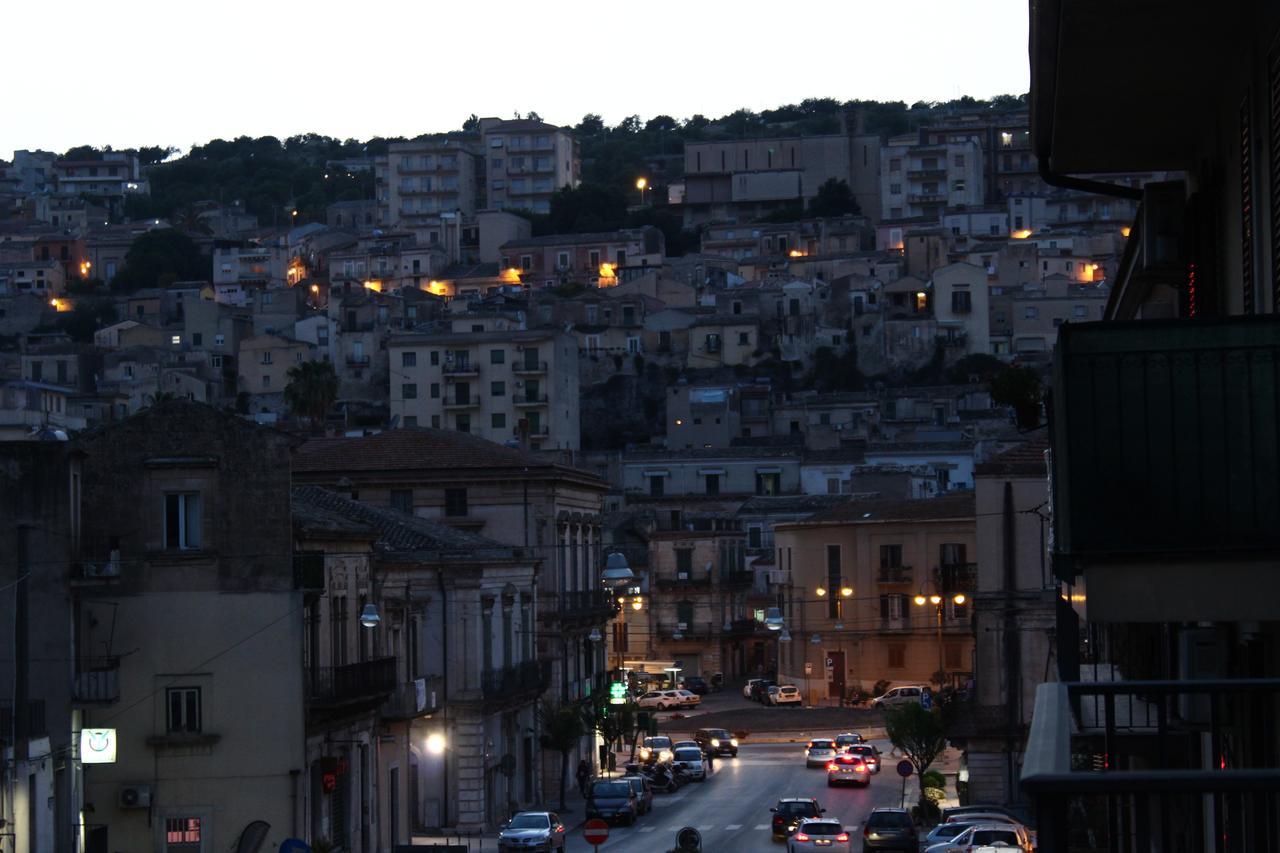 Il Barocco Panzió Modica Kültér fotó